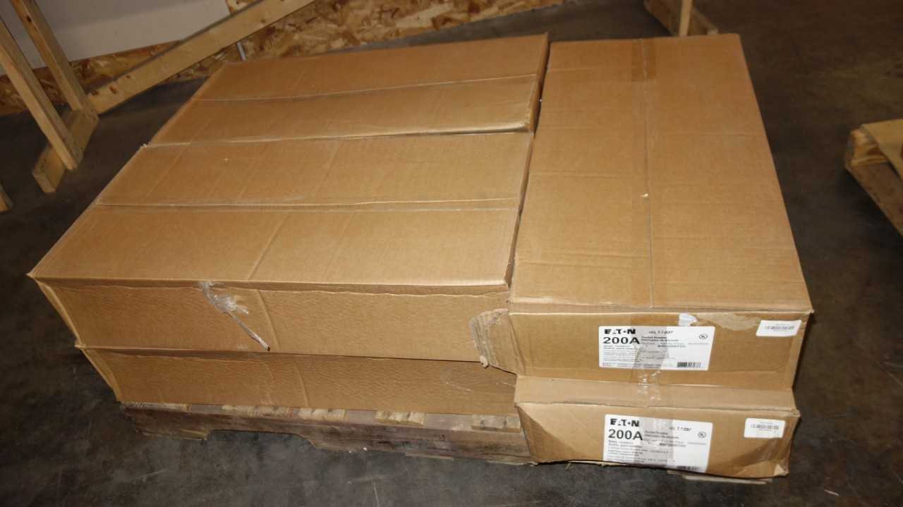 1 PALLET OF EATON MBP200BTSG 200A METER SOCKET BREAKER PANELS - CIRCUIT BREAKERS
