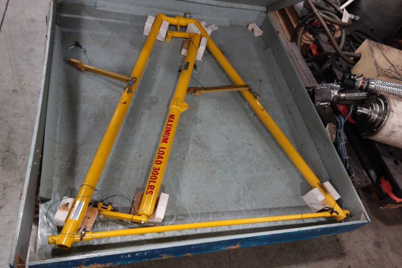 4 PALLETS OF ASSORTED TOOLS - HAND TOOLS