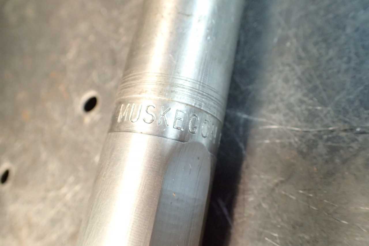 Muskegon Tool RB112 Double-Edge Balanced Boring Bar 1-1/8" Body & Shank USA Used - MACHINING ACCESSORIES & TOOLING