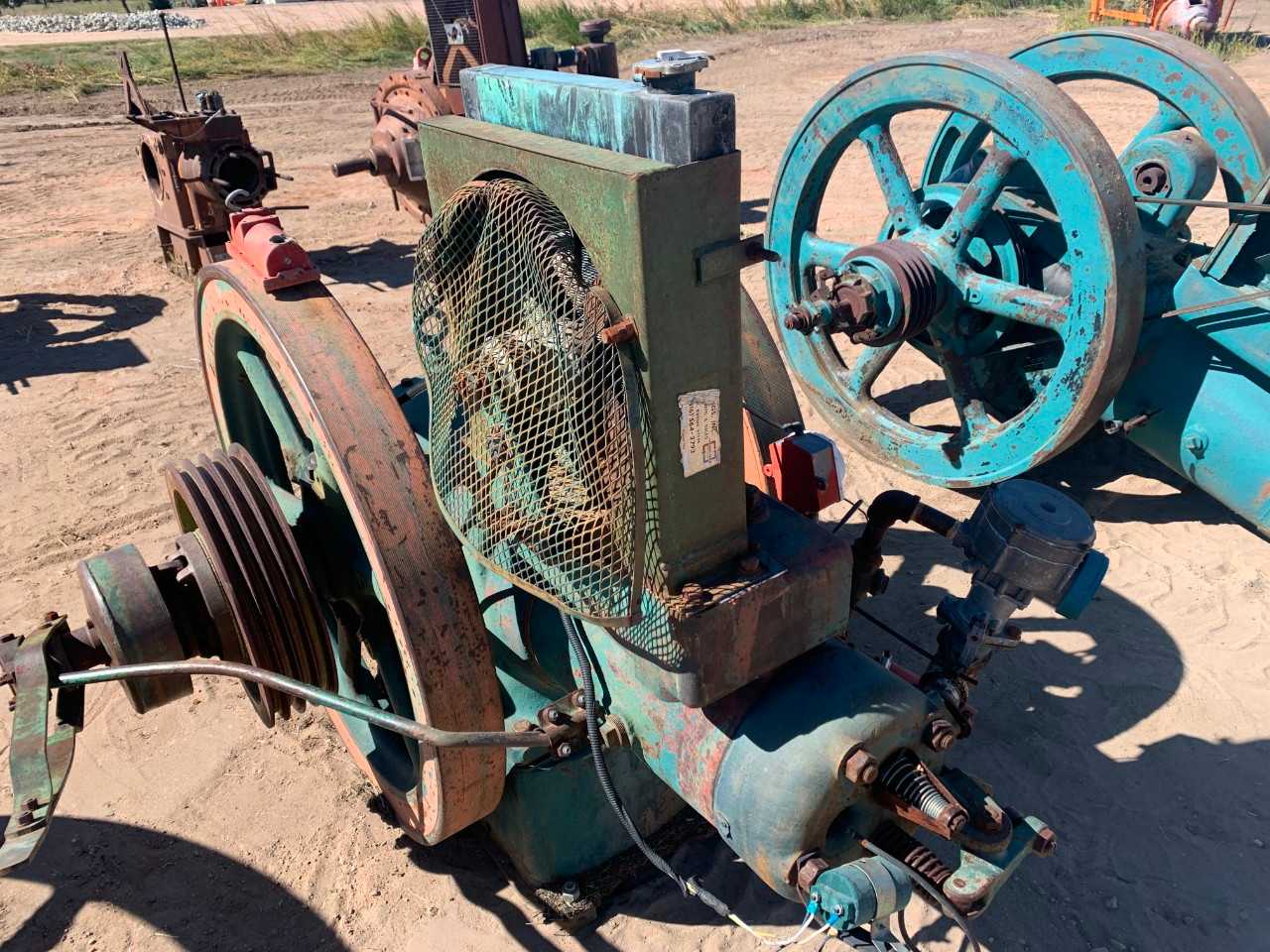 Pumpjack Engine - PALLET JACKS