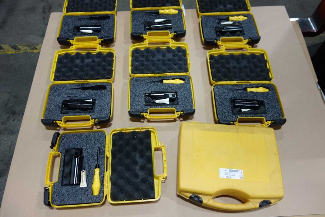 LOT OF ASSORTED KENNAMETAL MILLS - HAND TOOLS