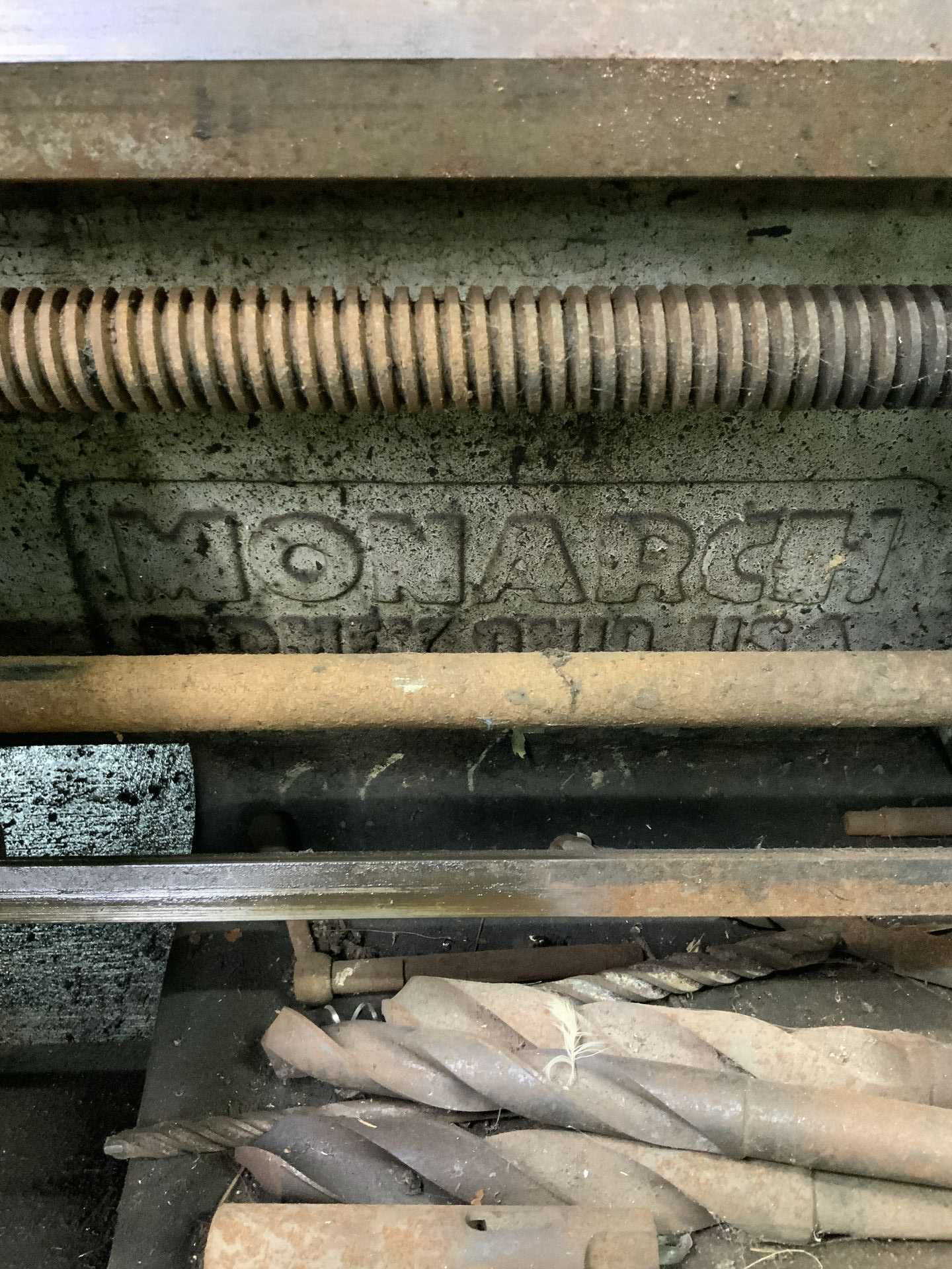 MONARCH 13 CENTER LATHE - MANUAL LATHES