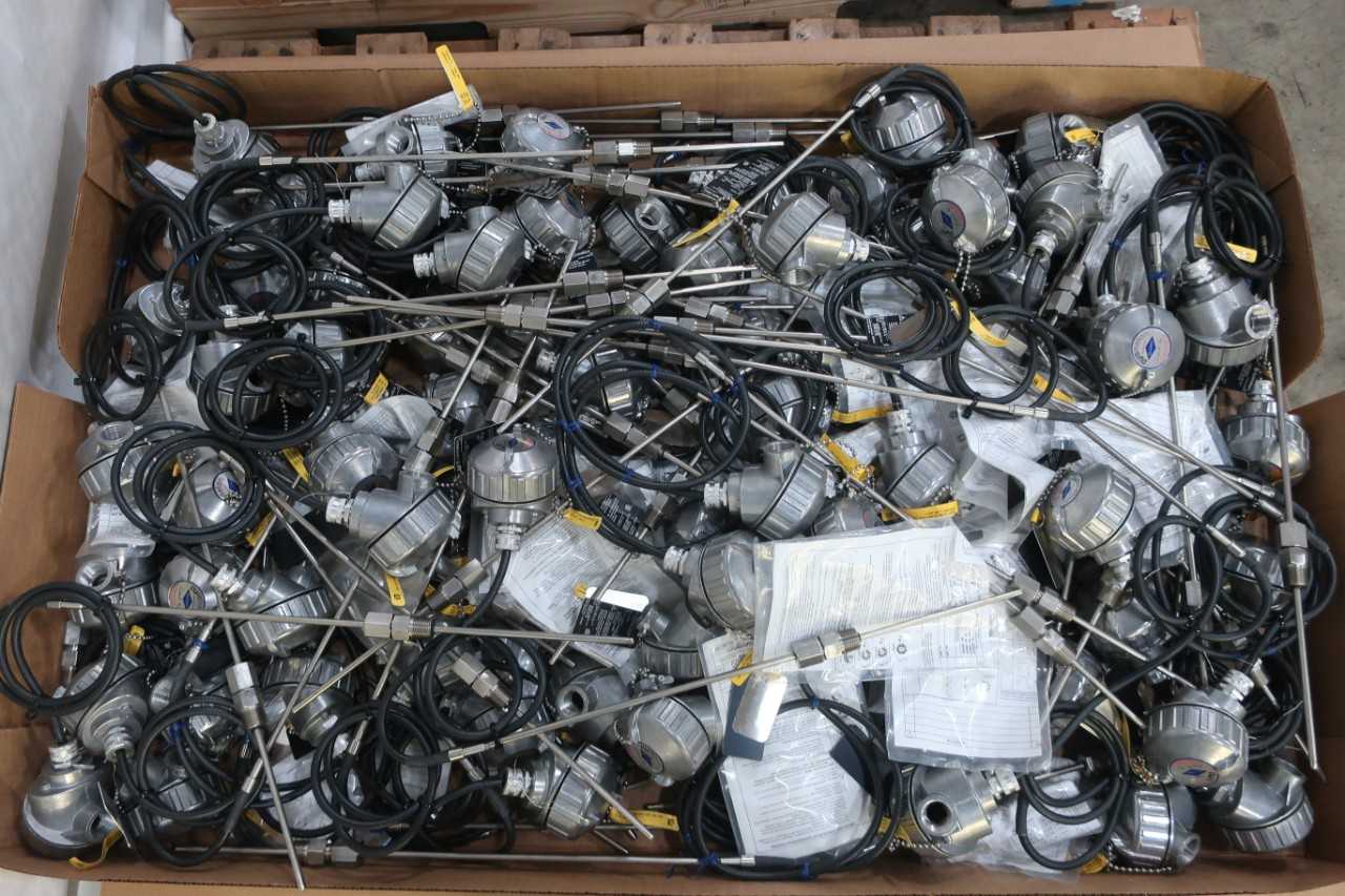 2 PALLETS OF ASSORTED THERMOCOUPLES. PYROMATION - HAND TOOLS