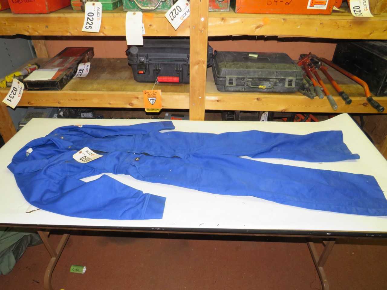 BULWARK EXTREME SIZE 34 FLAME RESISTANT COVERALLS - SAFETY SWITCH