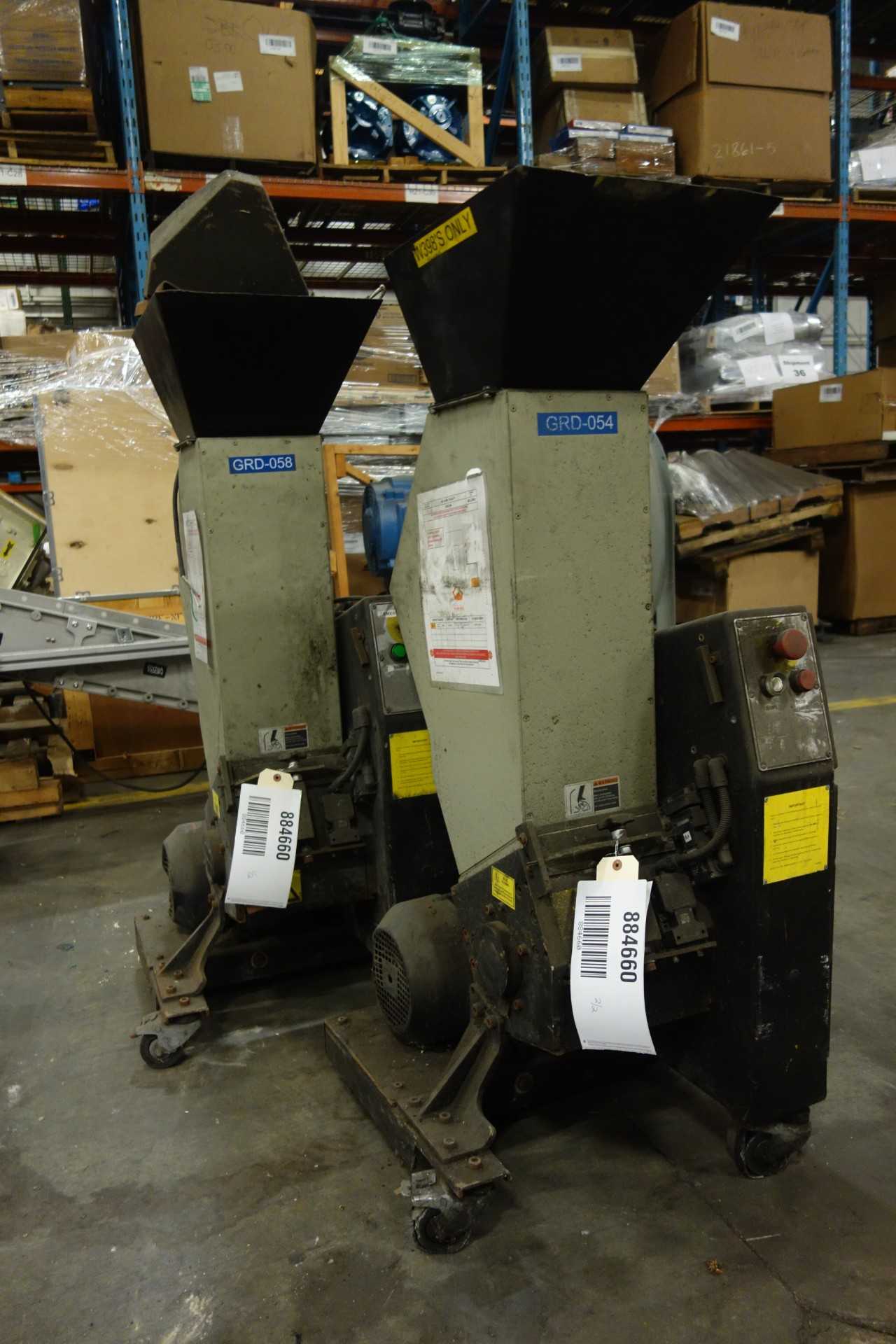 LOT OF 2 CONAIR CR-69 GRANULATOR - ELECTRIC POWER TOOLS
