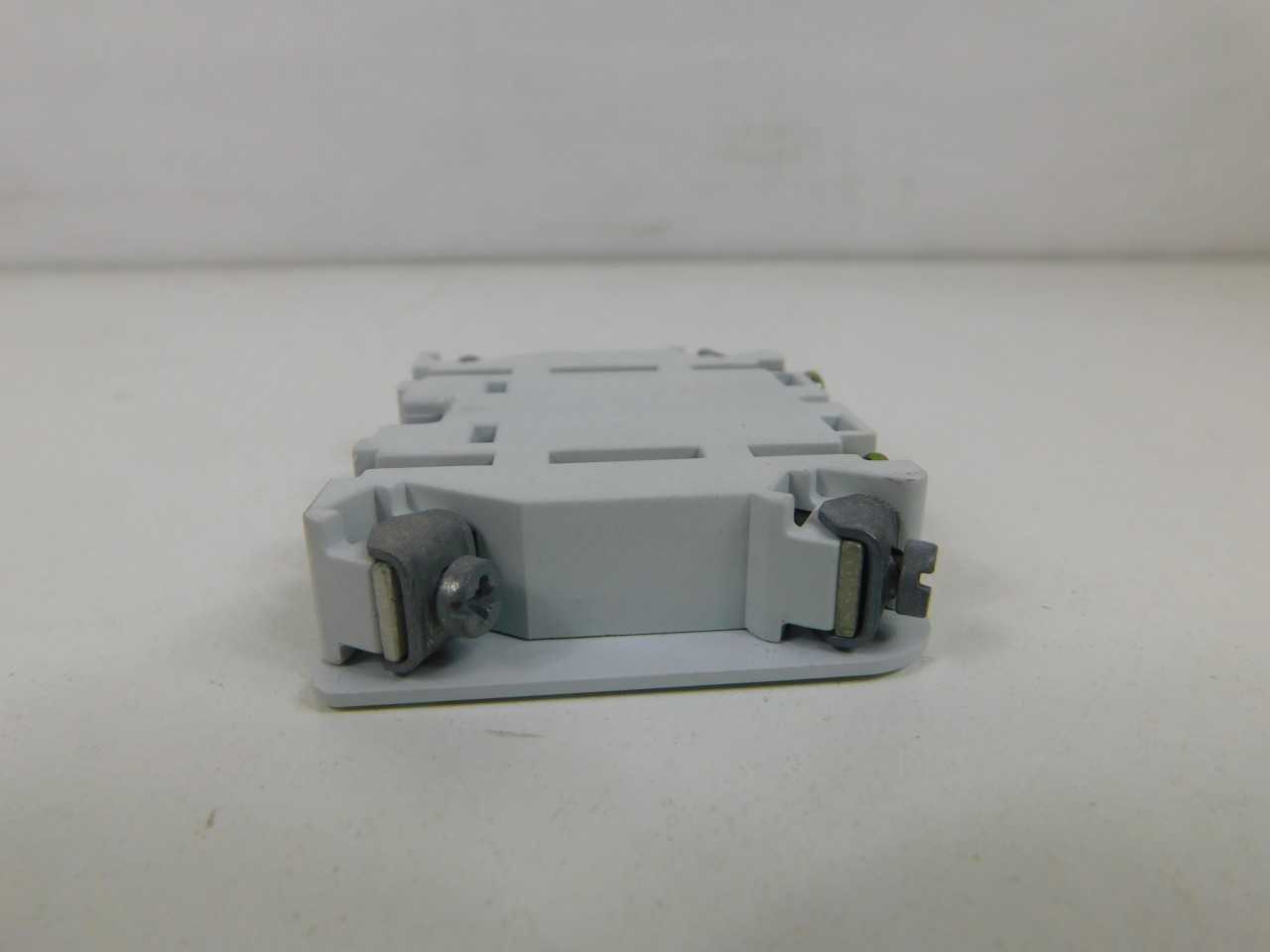 Quantity of 128x 10-8560-5 Contacts - VALVES