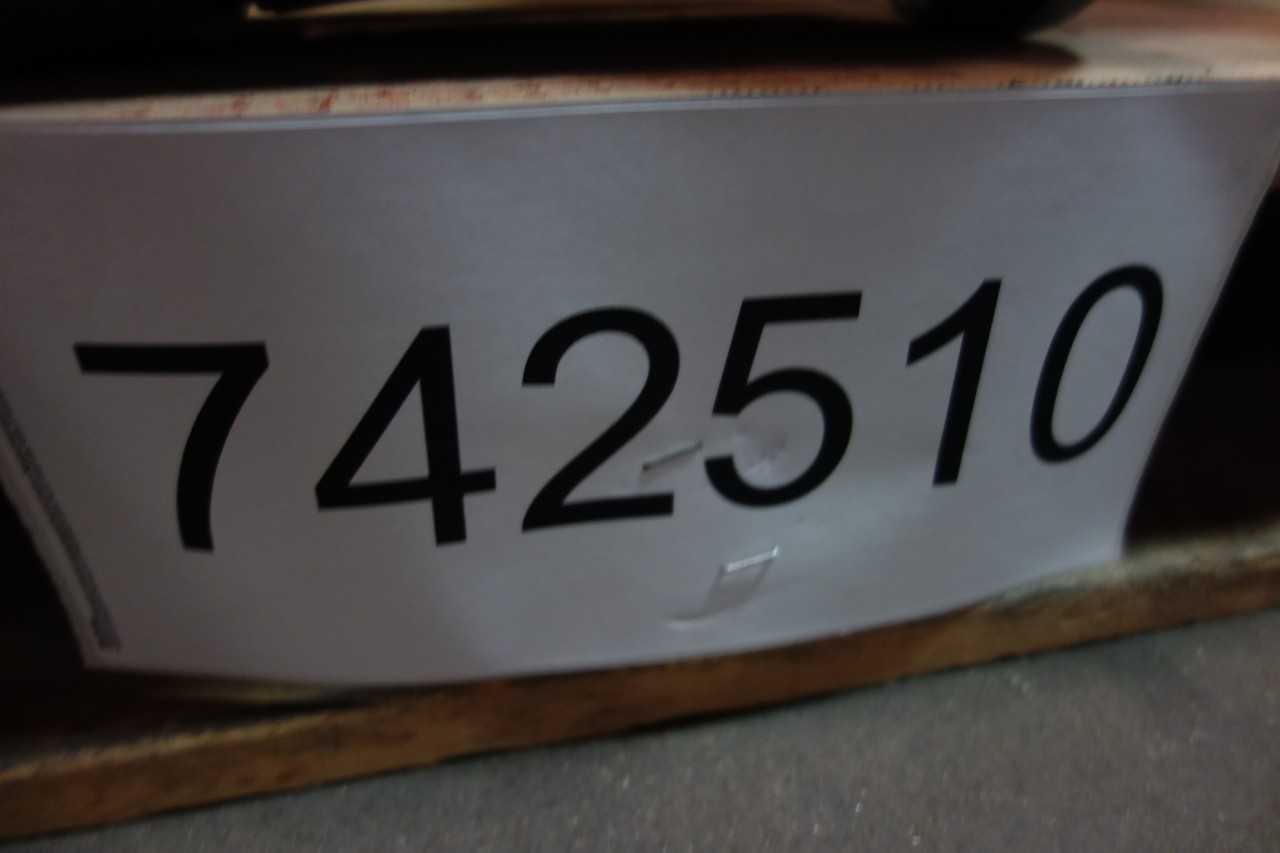 1 PALLET OF ASSORTED ELECTRIC AC & DC MOTORS, SERVO MOTOR- ABB, SIEMENS, MITSUBISHI - ELECTRIC MOTORS