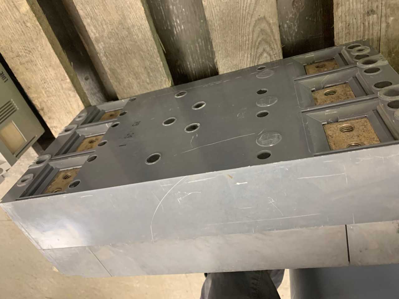 Westinghouse HNB 31200F - ELECTRIC MOTORS