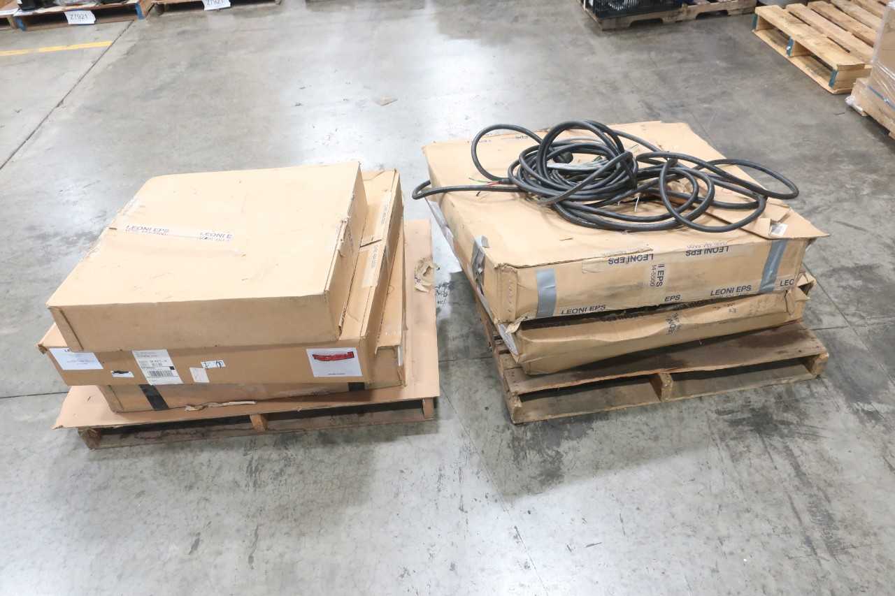 2 PALLETS OF ASSORTED ELECTRICAL FEMALE CONNECTOR CABLE WIRE CONTROLS, CABLE WIRE CONTROLS, 2.436.070.2001 CORRUGATED UMBILICAL ASSEMBLY CABLE-WIRE CONTROLS- LEONI, ABB, ALLEN BRADLEY, YASKAWA - ELECTRICAL COMPONENTS