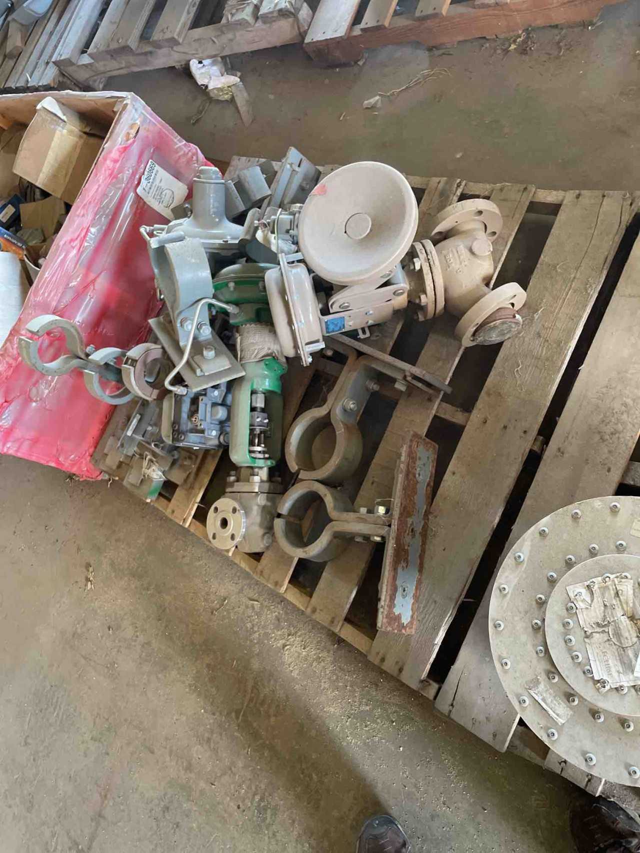 ASSORTED PALLETS OF VALVES & HANGAR BEARINGS - INDUSTRIAL PARTS