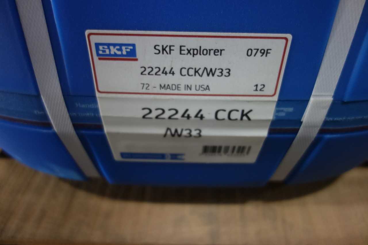 LOT OF 2 SKF 22244 CCK/W33 ROLLER BEARINGS - BEARINGS
