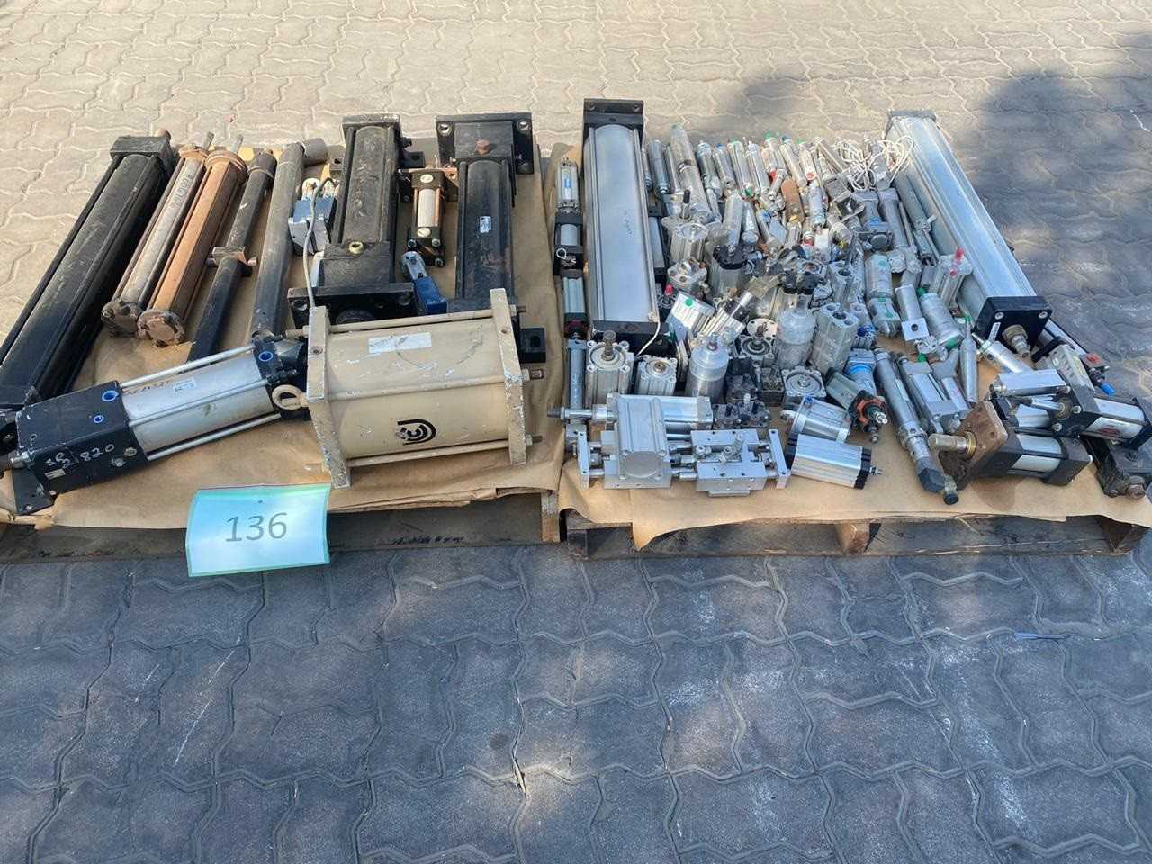 2 PALLETS OF ASSORTED PNEUMATICS - PNEUMATIC PARTS