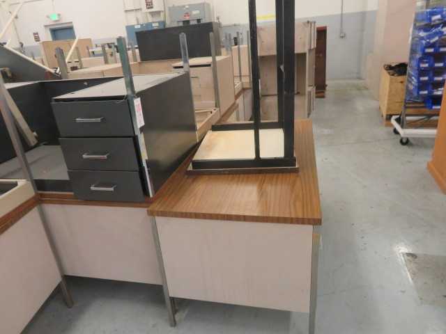 Metal Desks (16) at least, (lot) - MISCELLANEOUS
