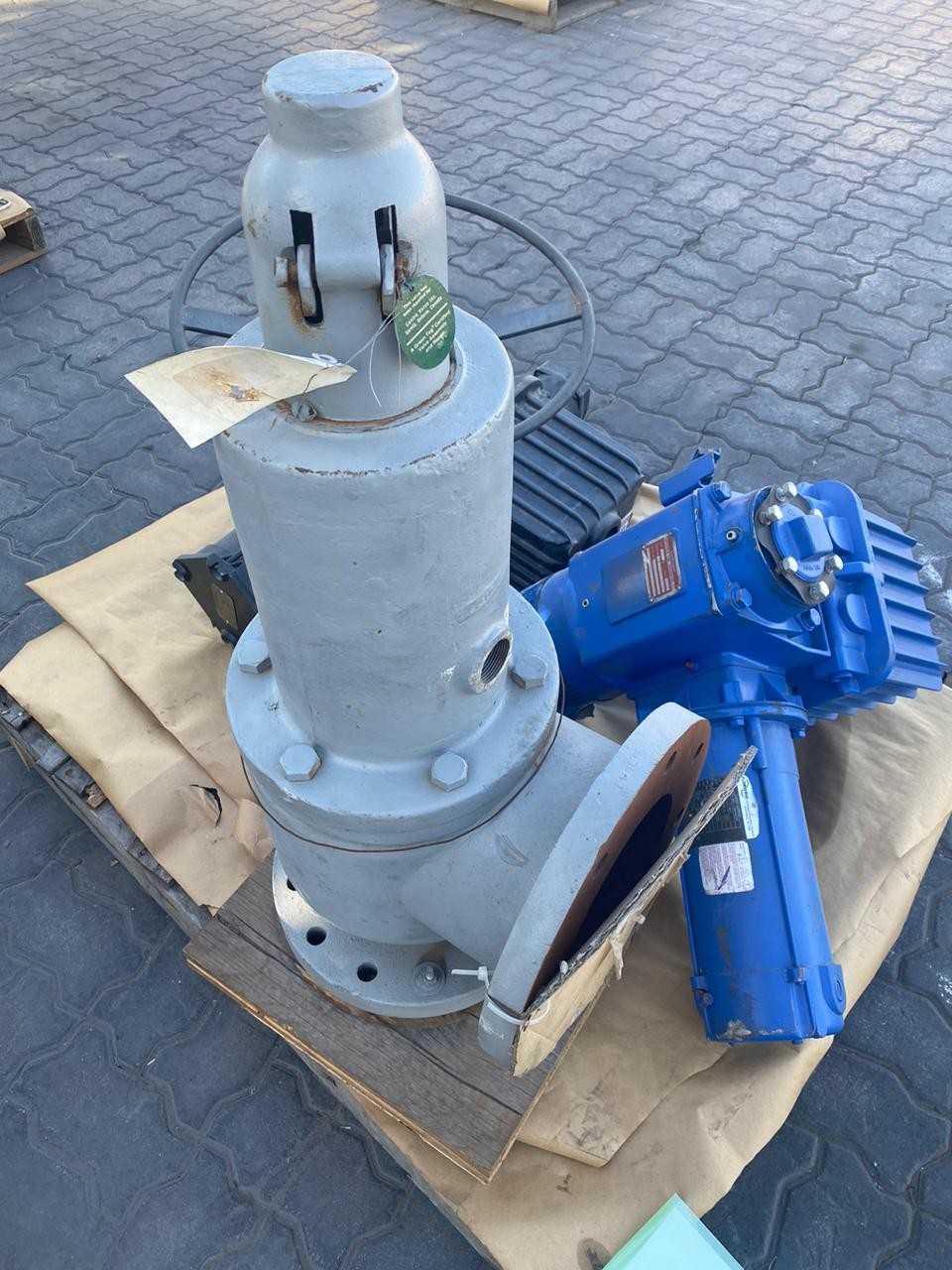 PALLET OF ASSORTED VALVES - VALVES