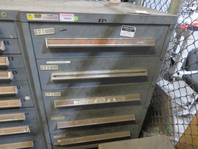 5 Drawer Vidmar Cabinet with Contents - MISCELLANEOUS