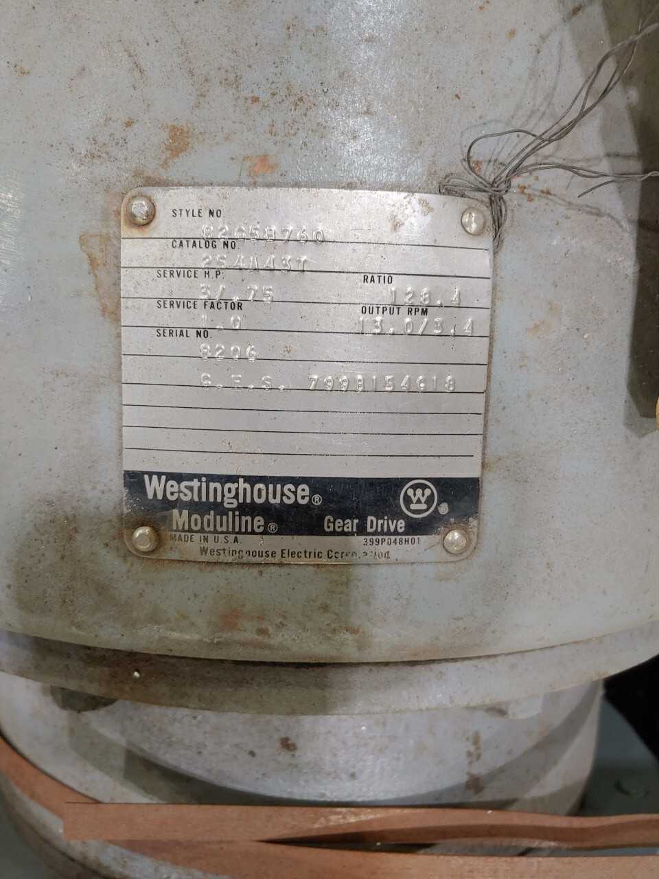 2 Gearboxes - GEAR REDUCERS