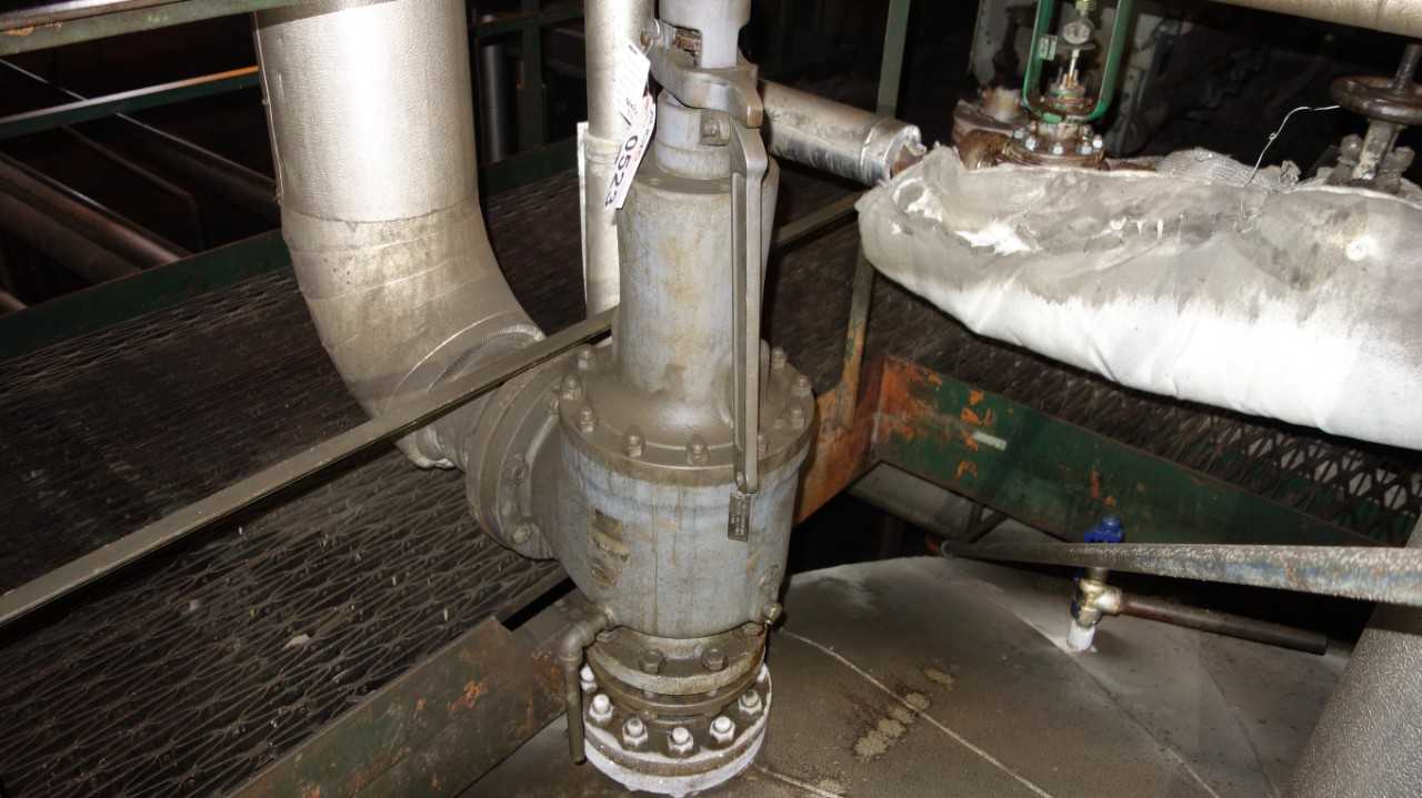 CONSOLIDATED 190506-1 4 IN STEEL RELIEF VALVE - RELIEF VALVE