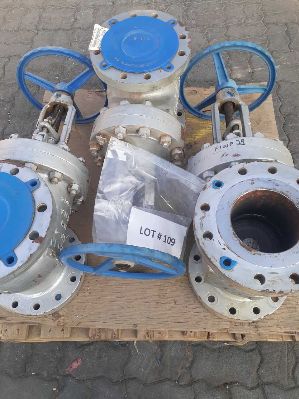 Lot of 3 Gate Valves - VALVES