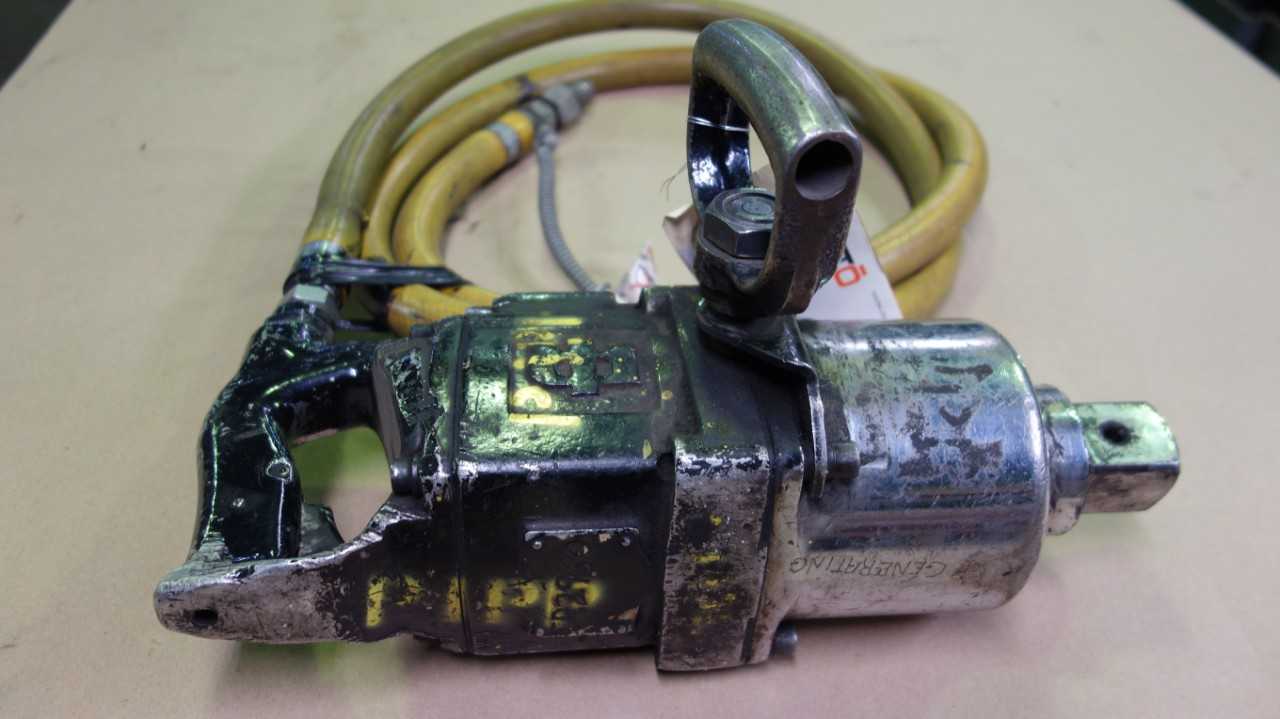 INGERSOLL RAND PNEUMATIC IMPACT WRENCH - PNEUMATIC POWER TOOL