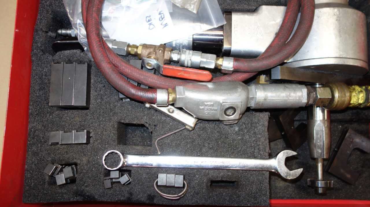 ESCO TOOL PREPZILLA MILLHOG PIPE AND TUBE BEVELING MACHINE - PNEUMATIC POWER TOOL