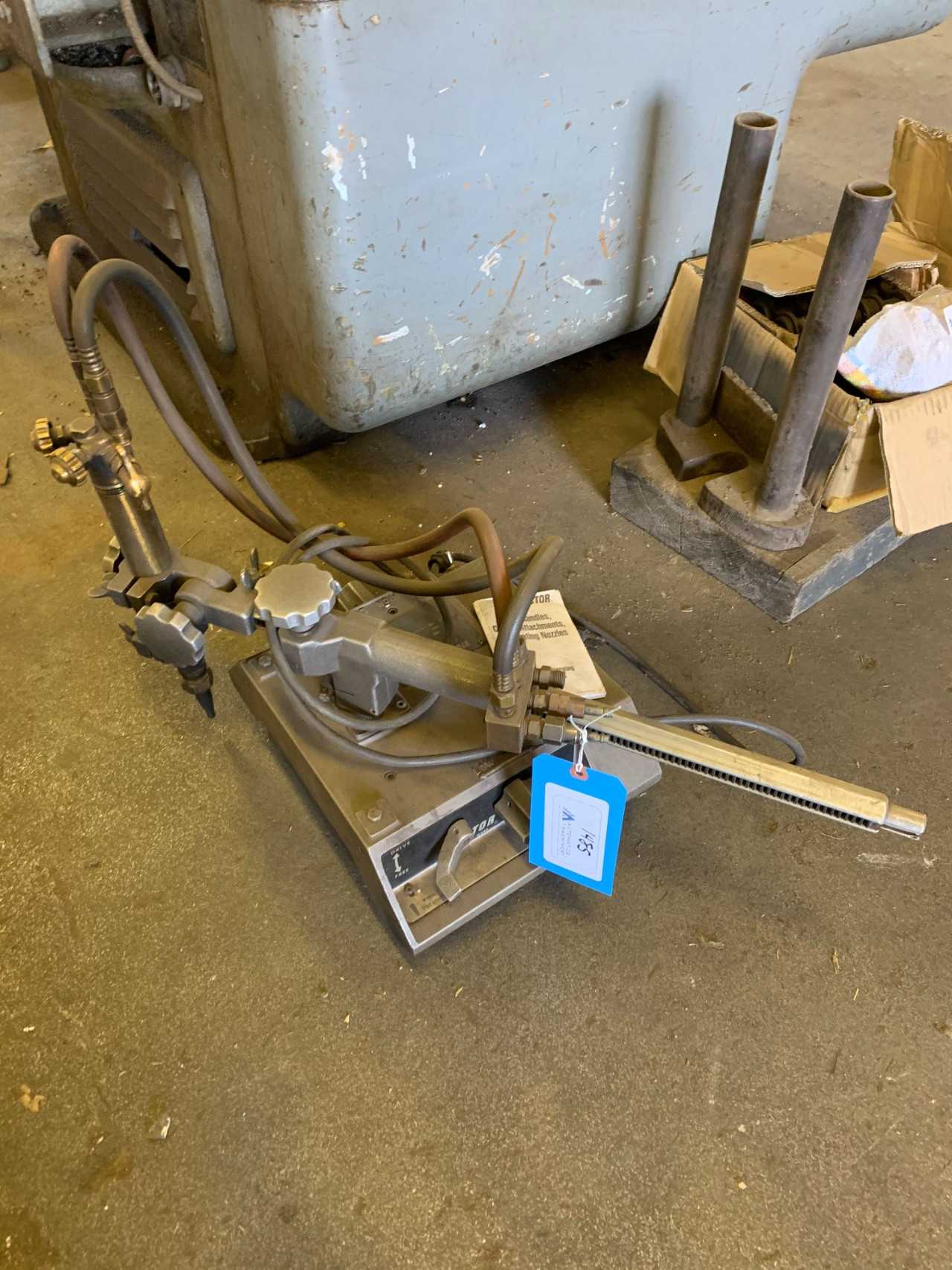 Victor Torch Handle - INDUSTRIAL PARTS