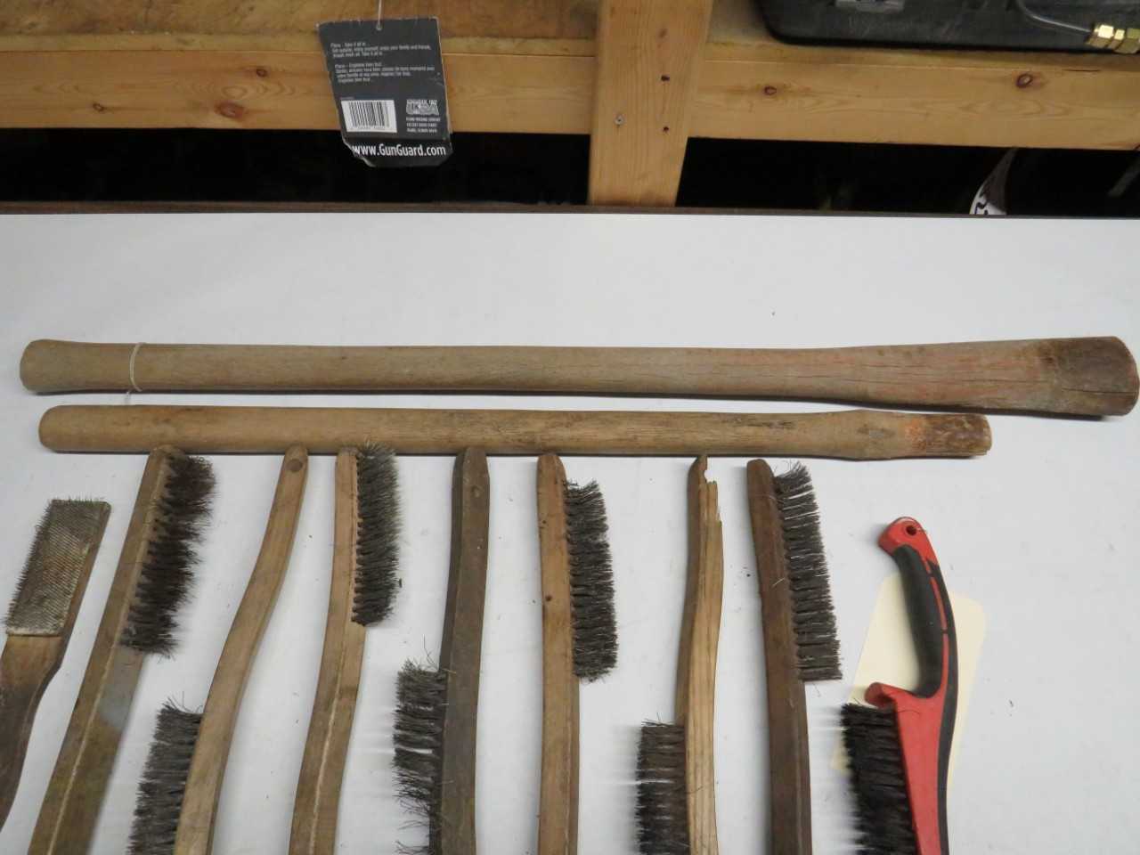 LOT OF 11 ASSORTED WIRE BRUSHES & HANDLES - ELECTRIC POWER TOOLS