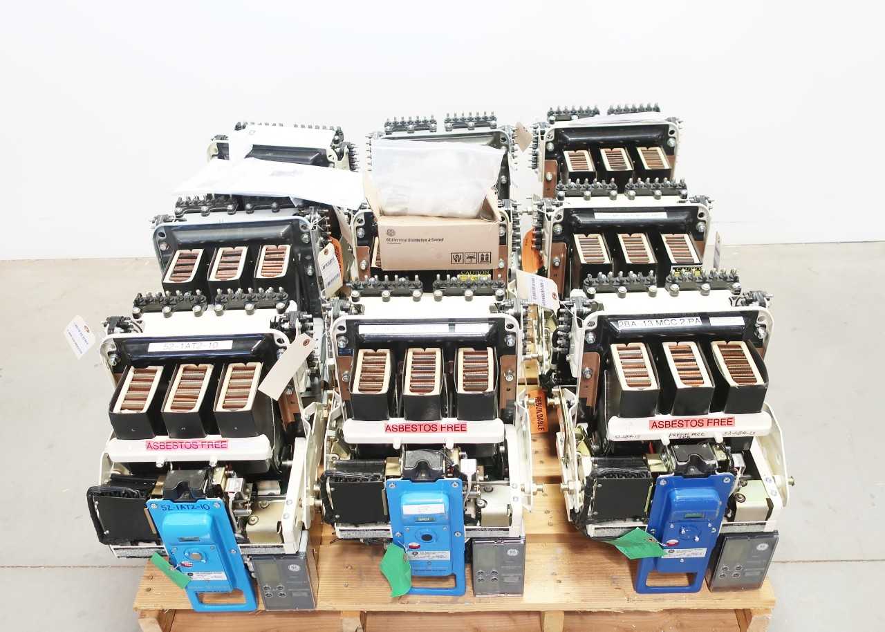 LOT OF 9 GE AK-25 LOW VOLTAGE POWER CIRCUIT BREAKERS 600A - CIRCUIT BREAKERS