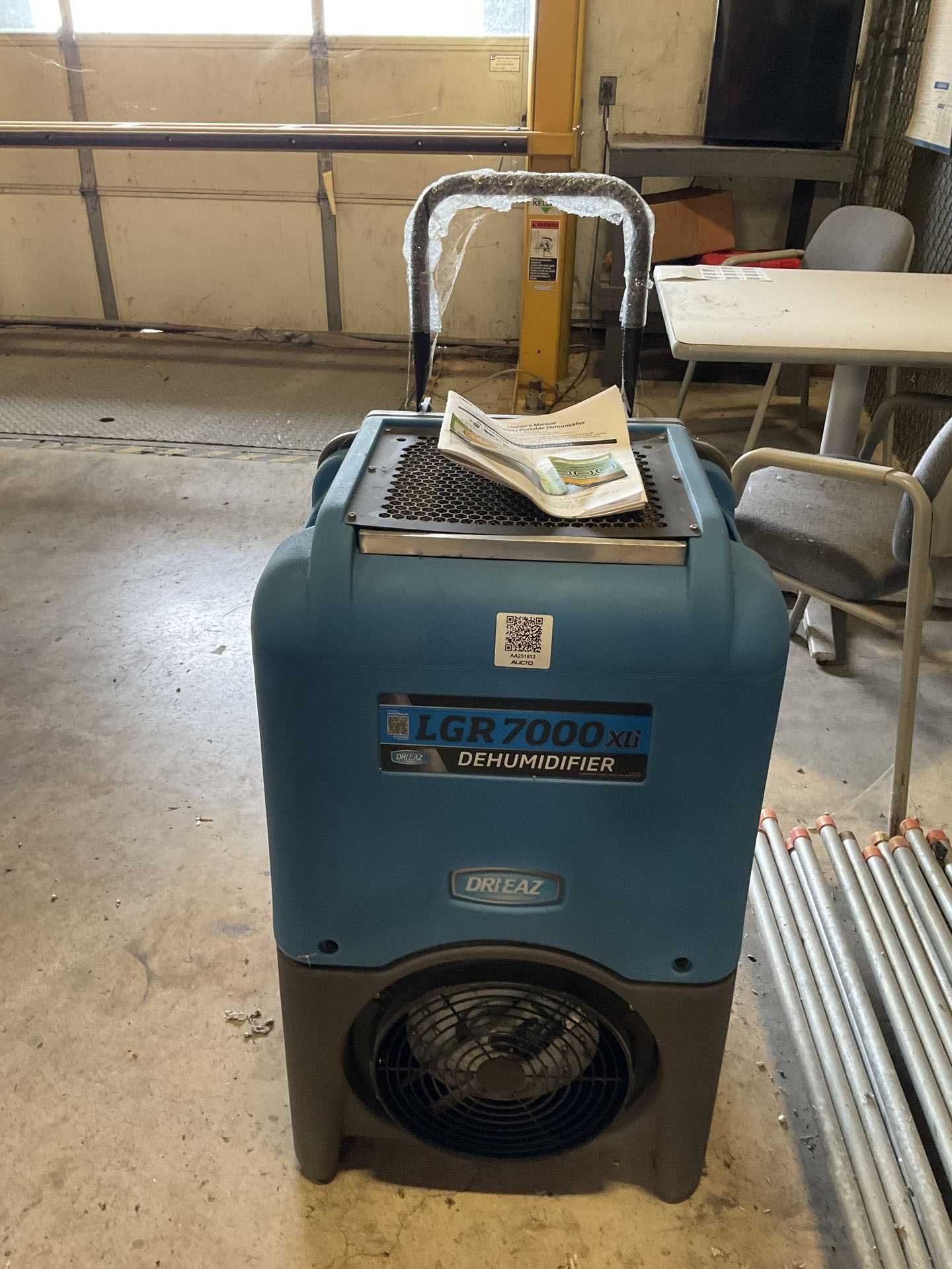 DRI-EAZ LGR 7000XLI F412 DEHUMIDIFIER - DEHUMIDIFIER