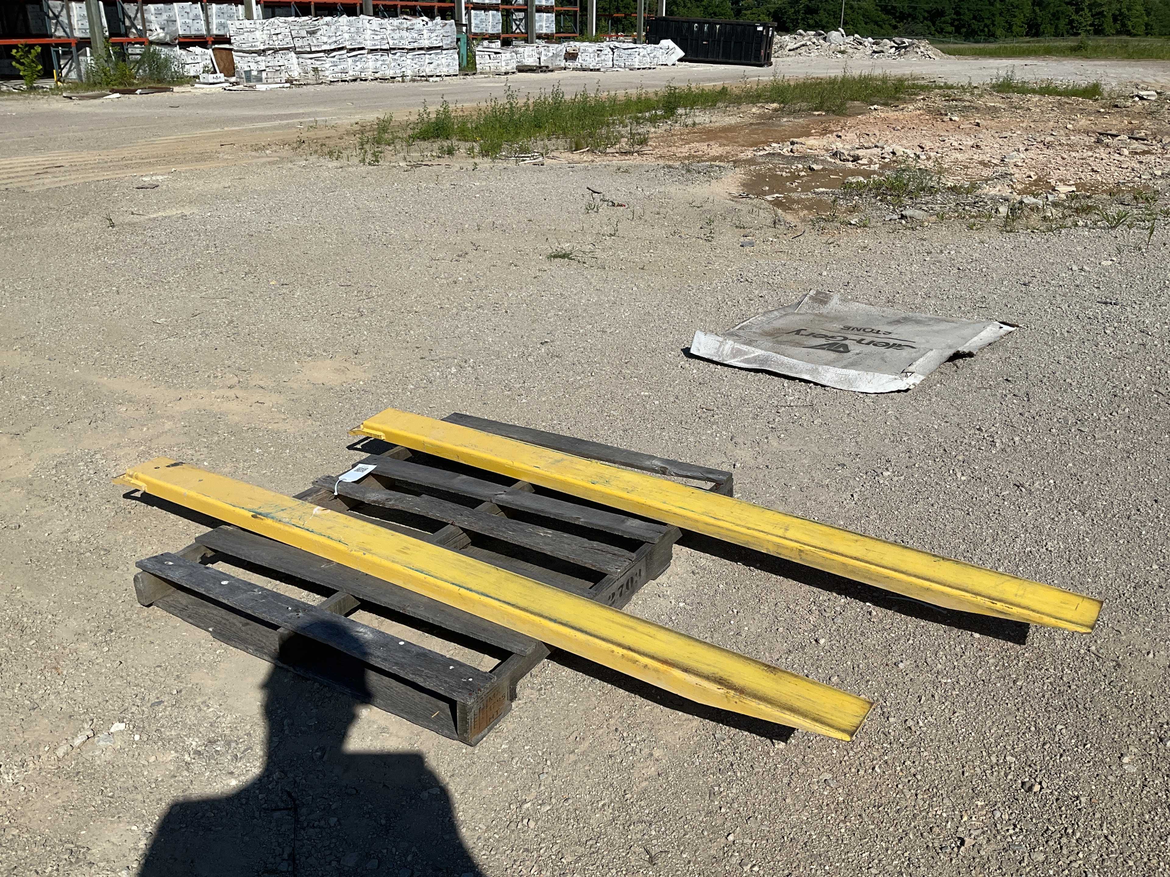 FORKLIFT ATTACHMENT - LIFTING ATTACHMENTS
