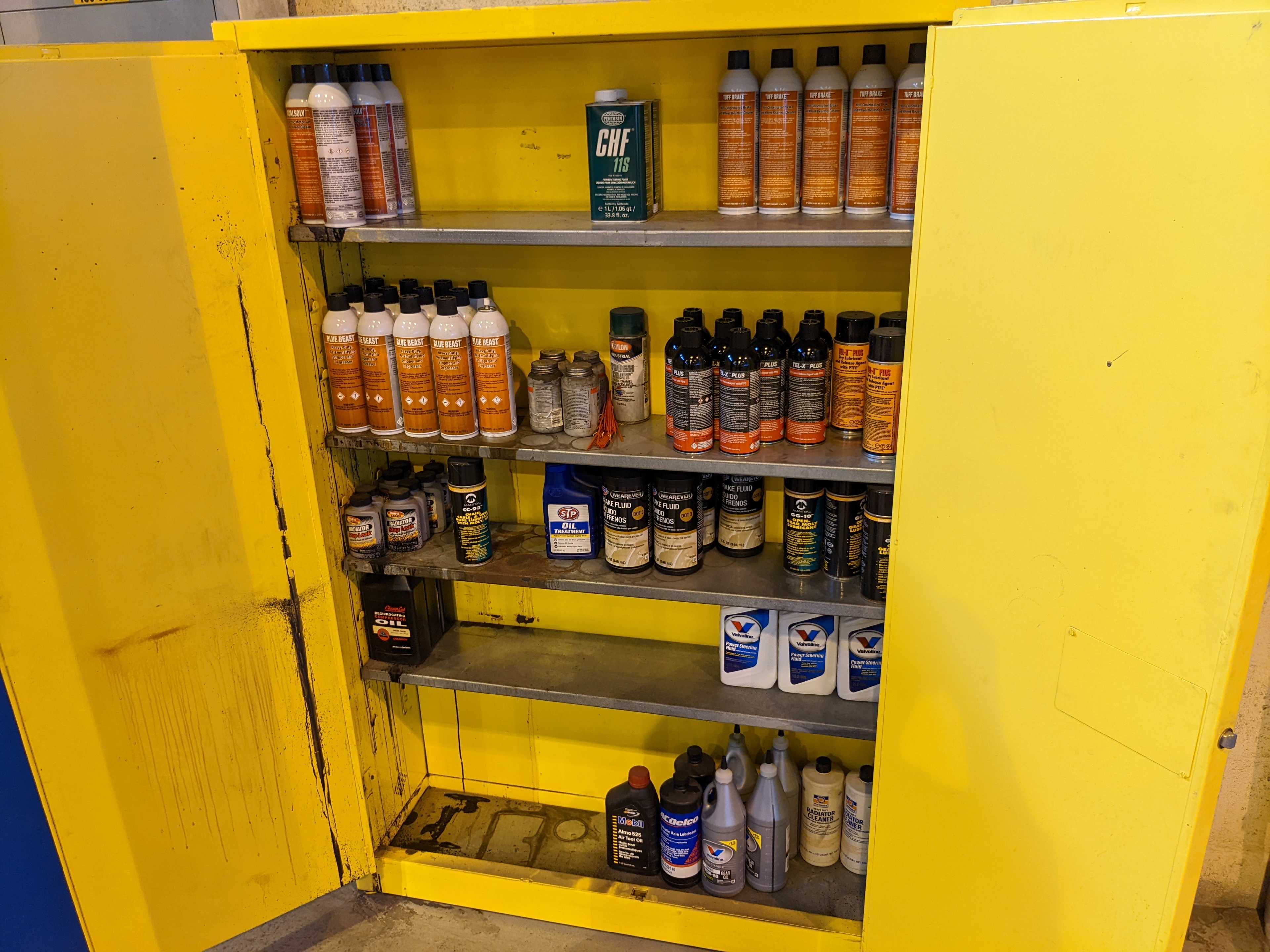 FIRE SAFETY CABINET WITH CONTENTS - SAFETY EQUIPMENT