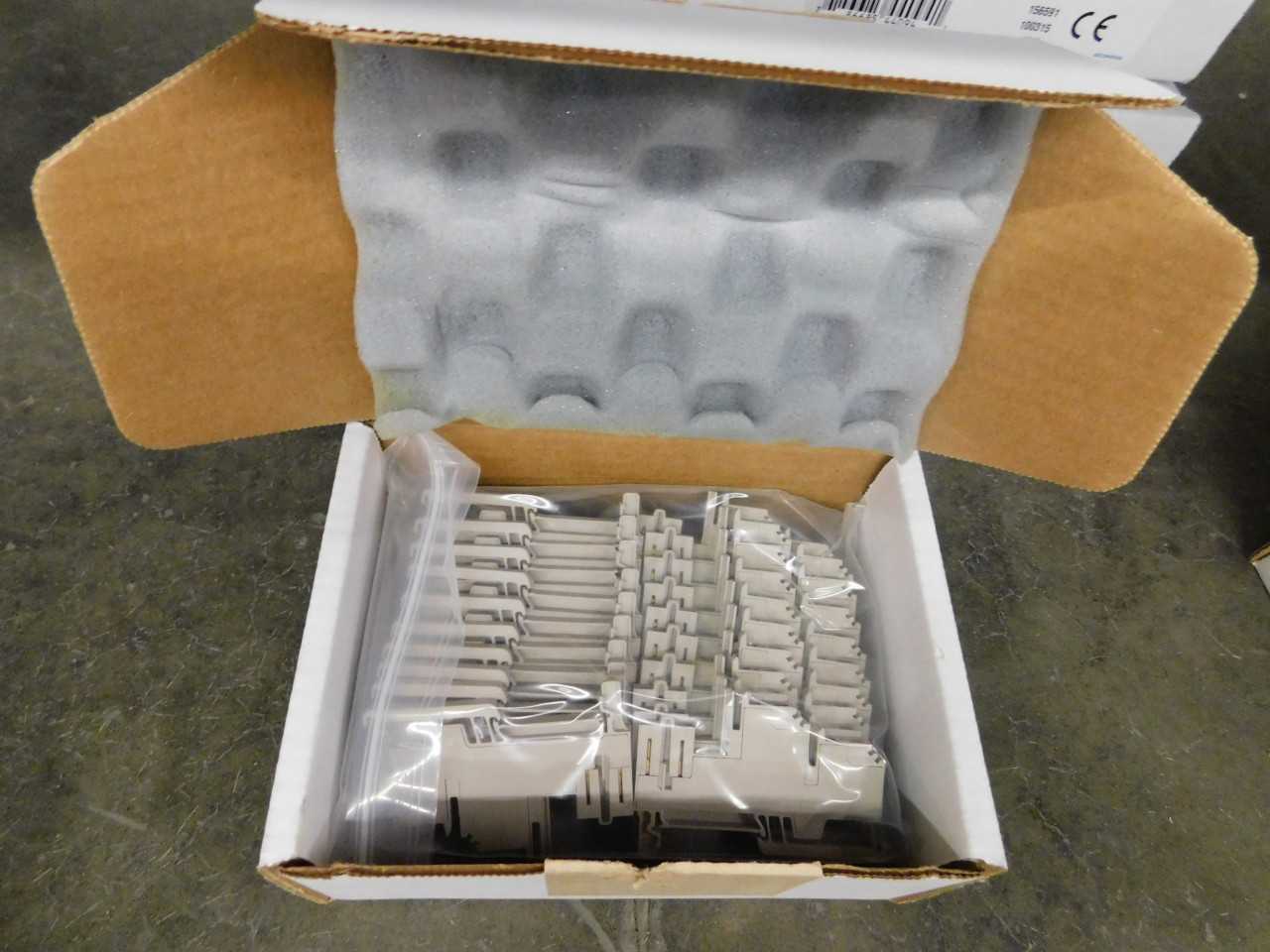 Lot of 10 NRX Secondary Drawout Terminals - ELECTRICAL COMPONENTS
