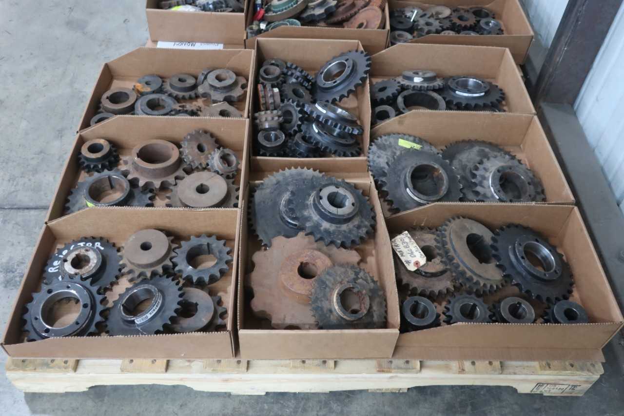 2 PALLETS OF ASSORTED MARTIN ROLLER CHAIN SPROCKETS - ROLLER CHAIN