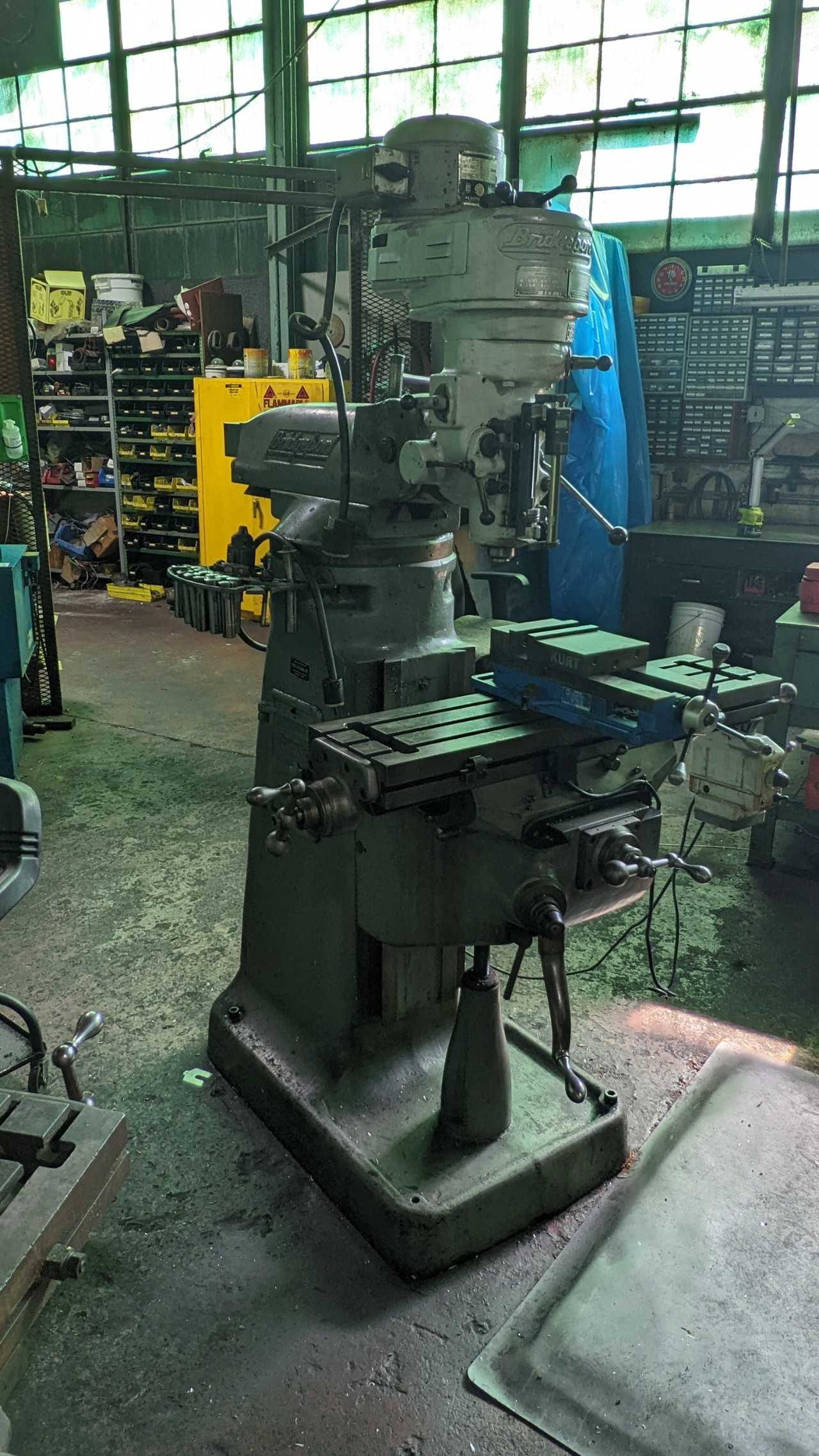 Bridgeport 30335 milling machine - MILLING MACHINES