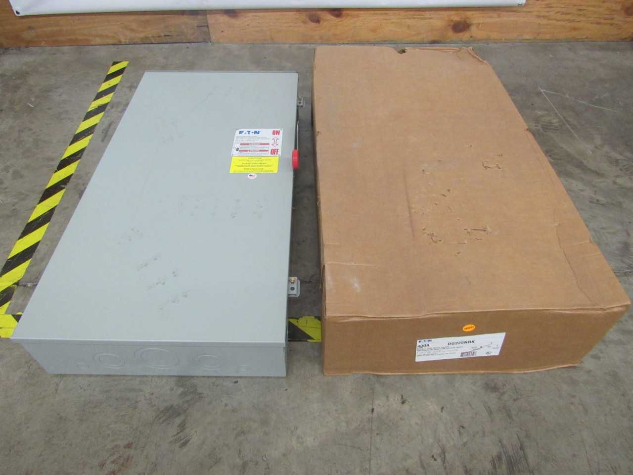Lot of 1x DG225NRK Disconnect Switch - DISCONNECT SWITCHES
