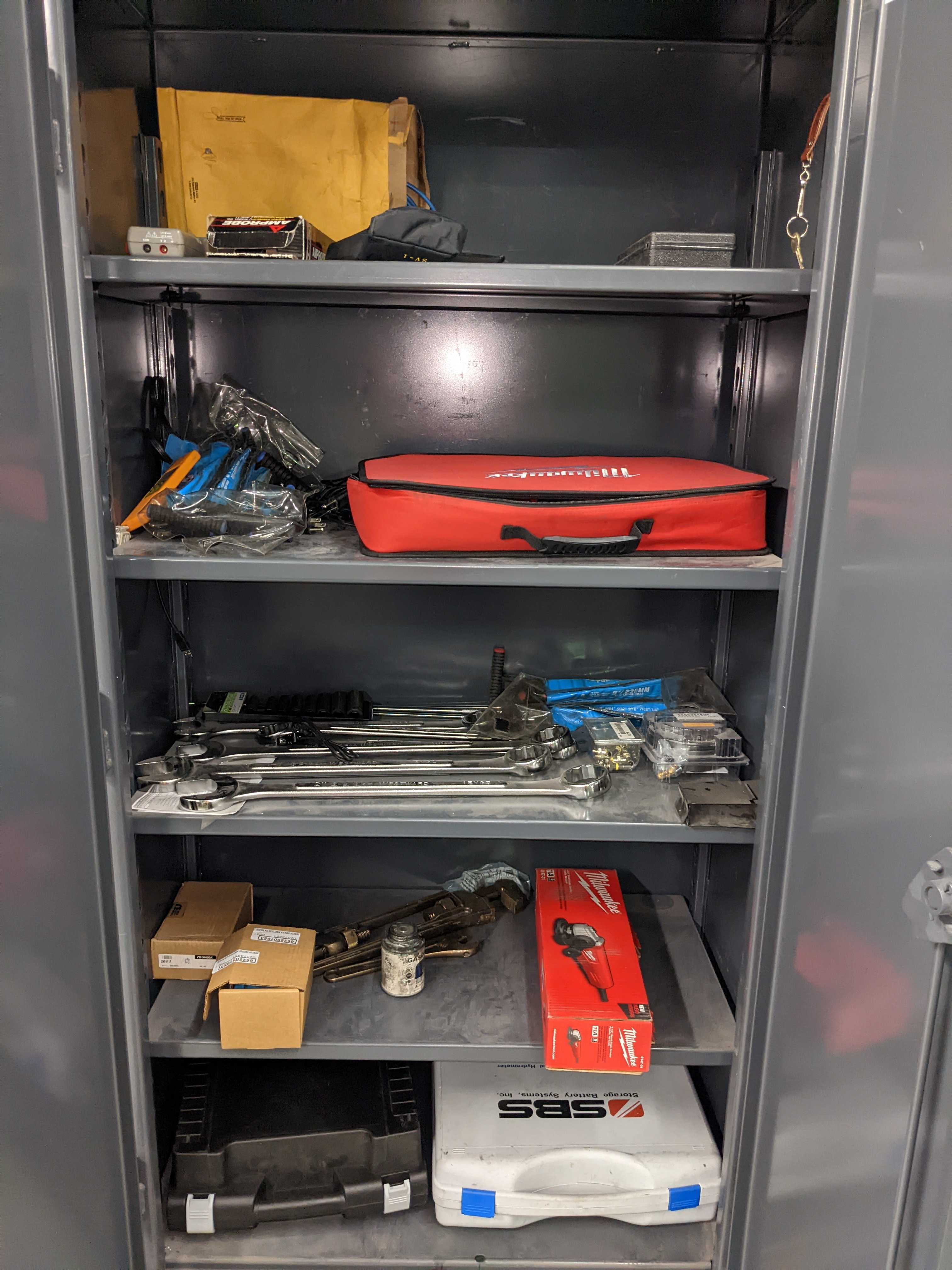 CABINET AND CONTENTS - ELECTRIC POWER TOOLS