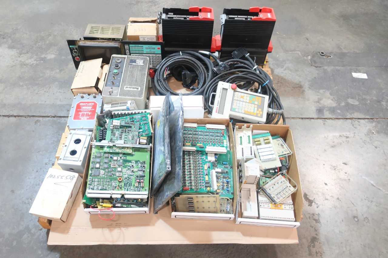 1 PALLET OF ASSORTED ELECTRICAL CIRCUIT BOARDS, MODULES, STEEL ELECTRICAL ENCLOSURE, CABLE-WIRE CONTROLS, PENDANT ROBOT, SWITCH CONTROLS, MOTOR CONTROL DC DRIVES, INTERFACE PANELS, ADAPTABEACON- YASKAWA, EDWARDS, BOSTON GEAR, ABB, GENERAL ELECTRIC, NAMCO, - AUTOMATION & CONTROLS