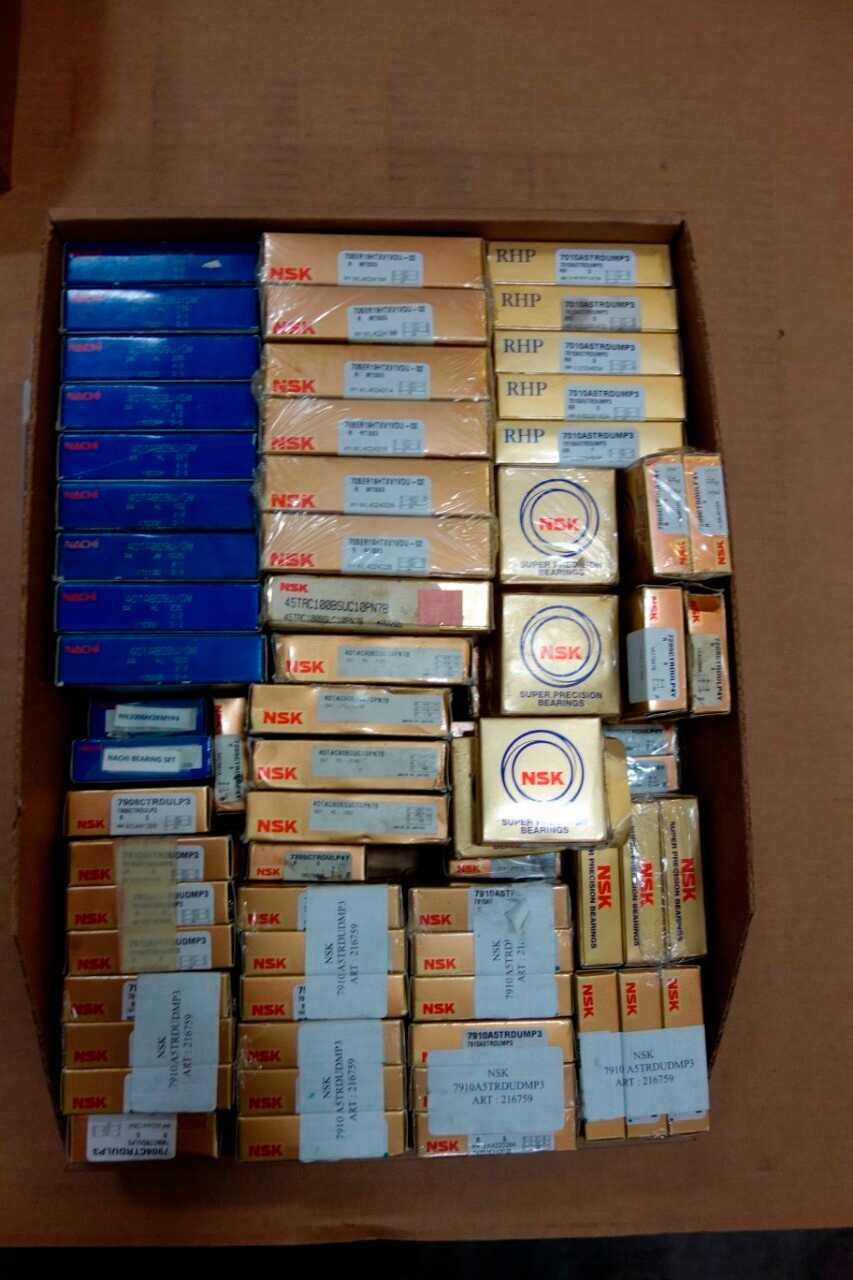 LOT OF ASSORTED PRECISION BEARINGS - BEARINGS