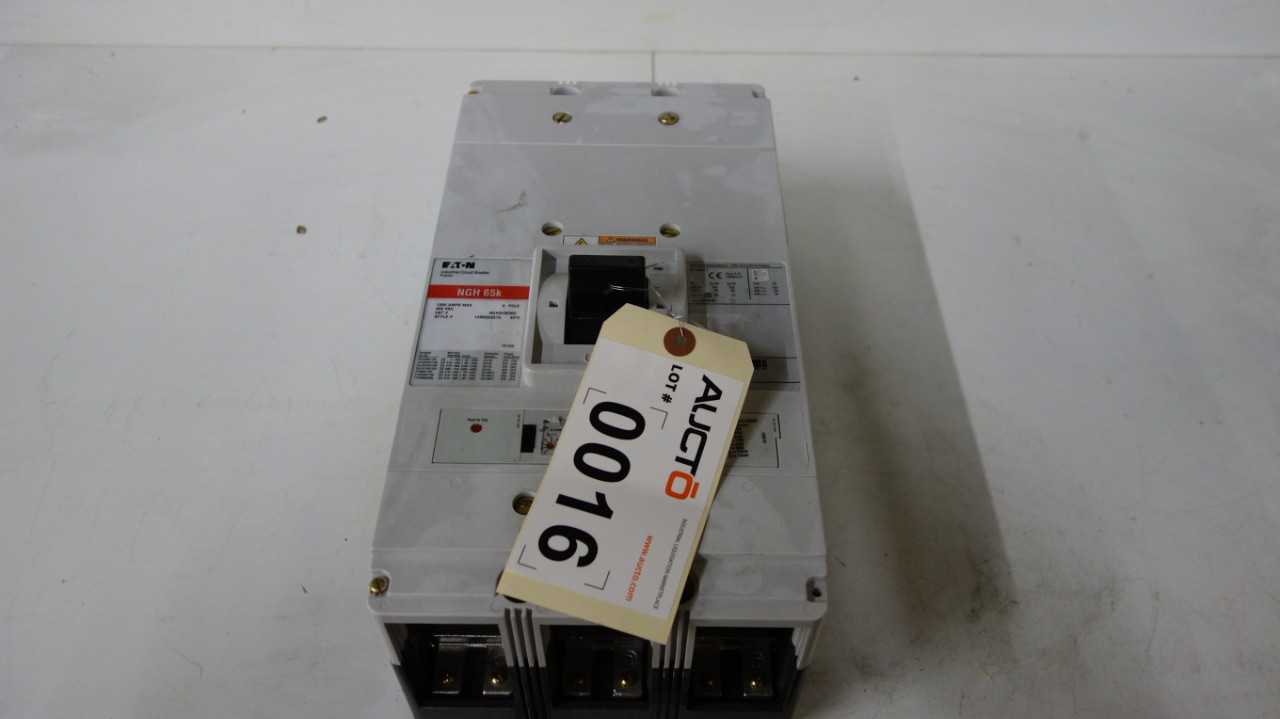EATON 1200A CIRCUIT BREAKER - CIRCUIT BREAKERS