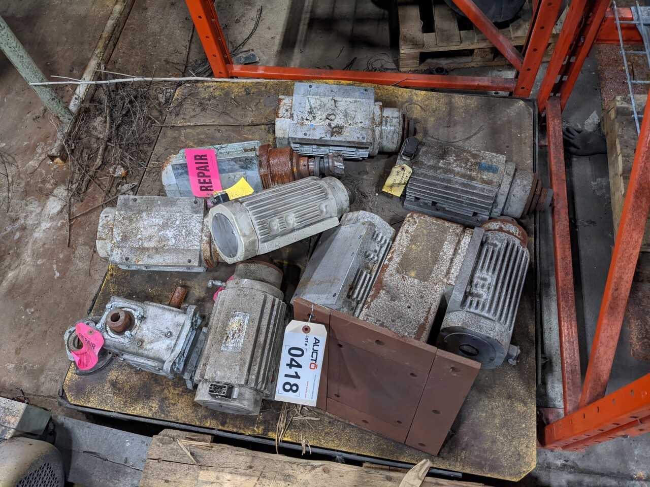 PALLET OF ASSORTED DYNOMAX MOTORIZED SPINDLES (NEEDS REPAIR) - ELECTRIC POWER TOOLS