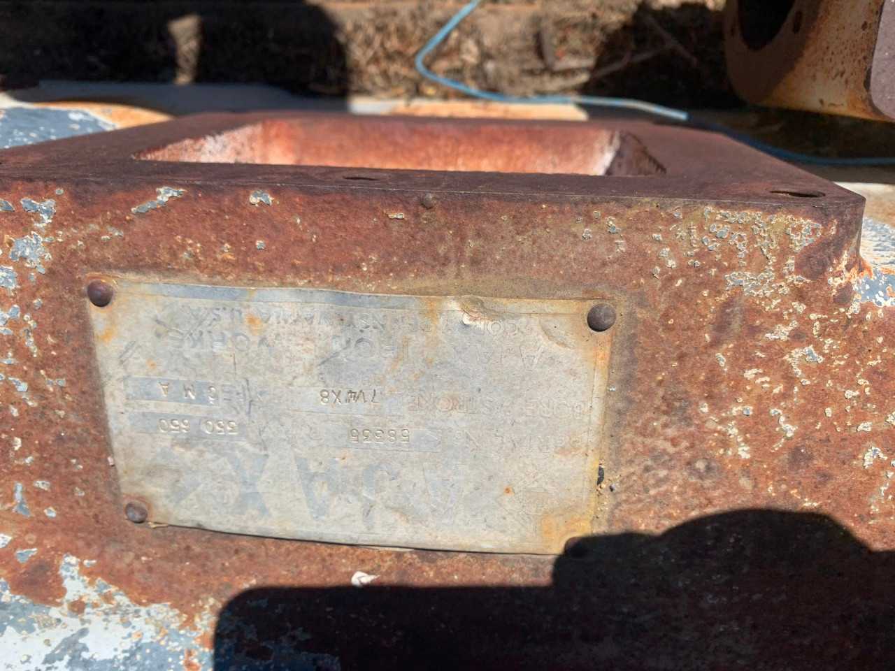 Ajax Pumpjack Engine Bare Case - PALLET JACKS