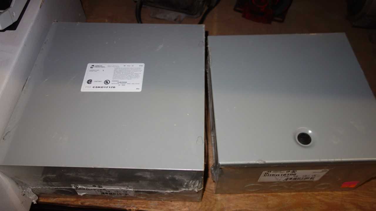LOT OF ASSORTED ELECTRICAL ENCLOSURES - ELECTRICAL ENCLOSURES
