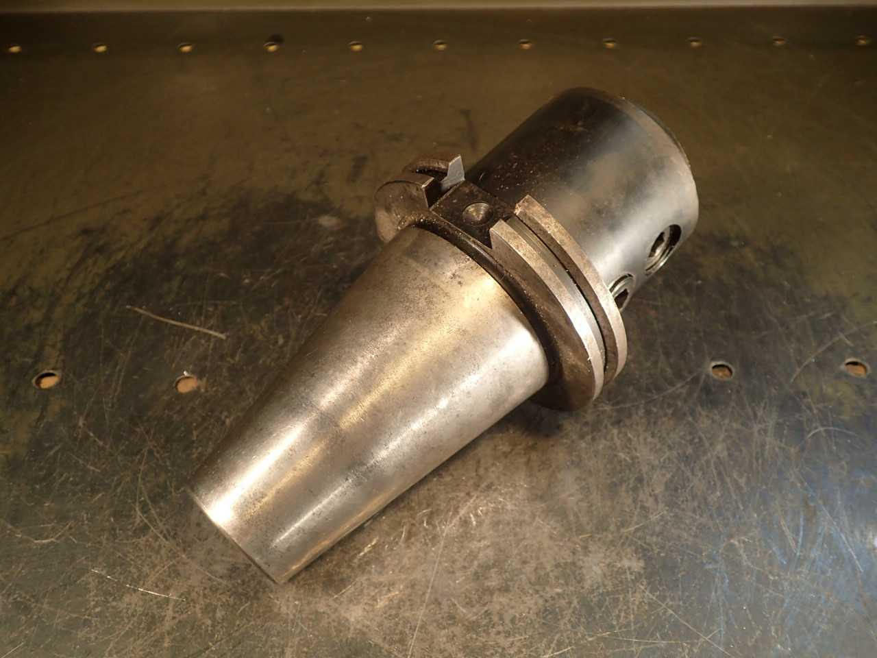 Universal Engineering 463636 1-1/4" End Mill Tool Holder 3-1/4 Proj CAT-50 Shank - MACHINING ACCESSORIES & TOOLING