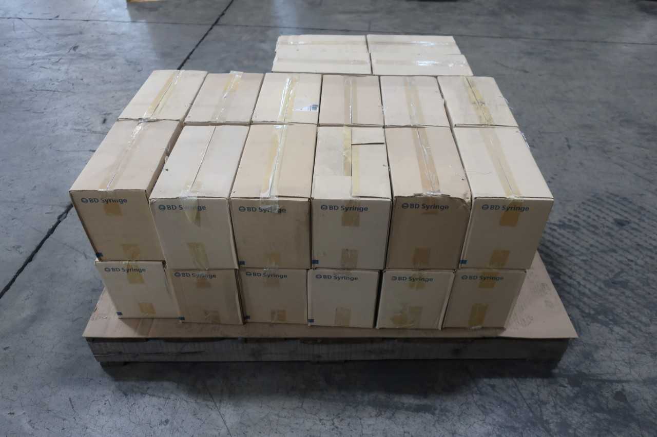 PALLET OF BD 10ML SYRINGES, NEW IN BOX, 100 PER BOX