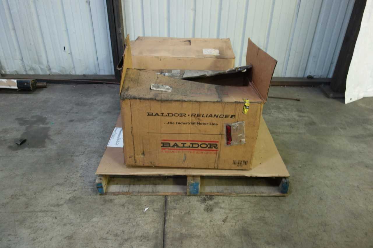 LOT OF 2 AC INDUCTION MOTORS - ELECTRIC MOTORS