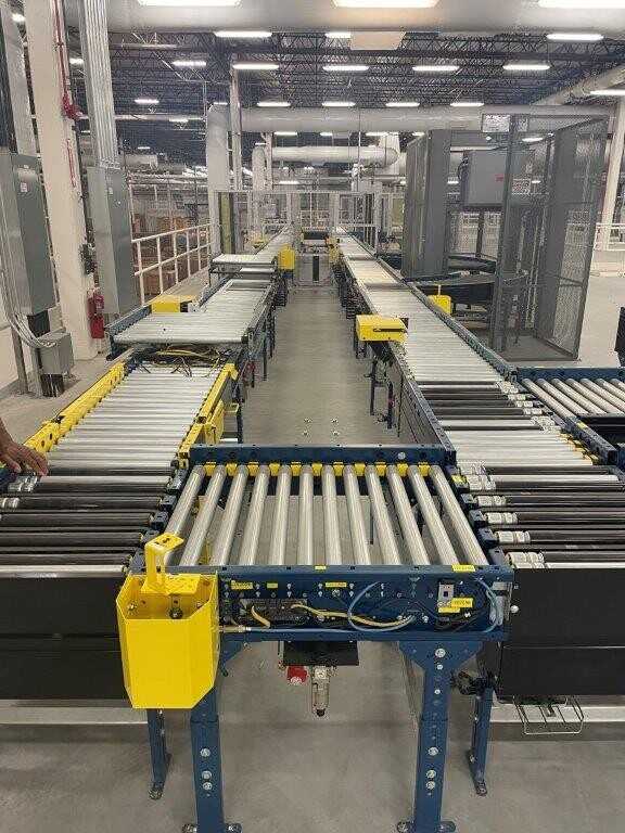 HILMOT CORP. ELEVATOR with conveyers - INDUSTRIAL PARTS