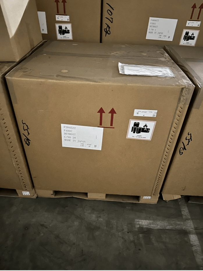 FANUC SR-6IA SCARA ROBOT & CONTROLLER ASSEMBLY - ARTICULATED ROBOTS