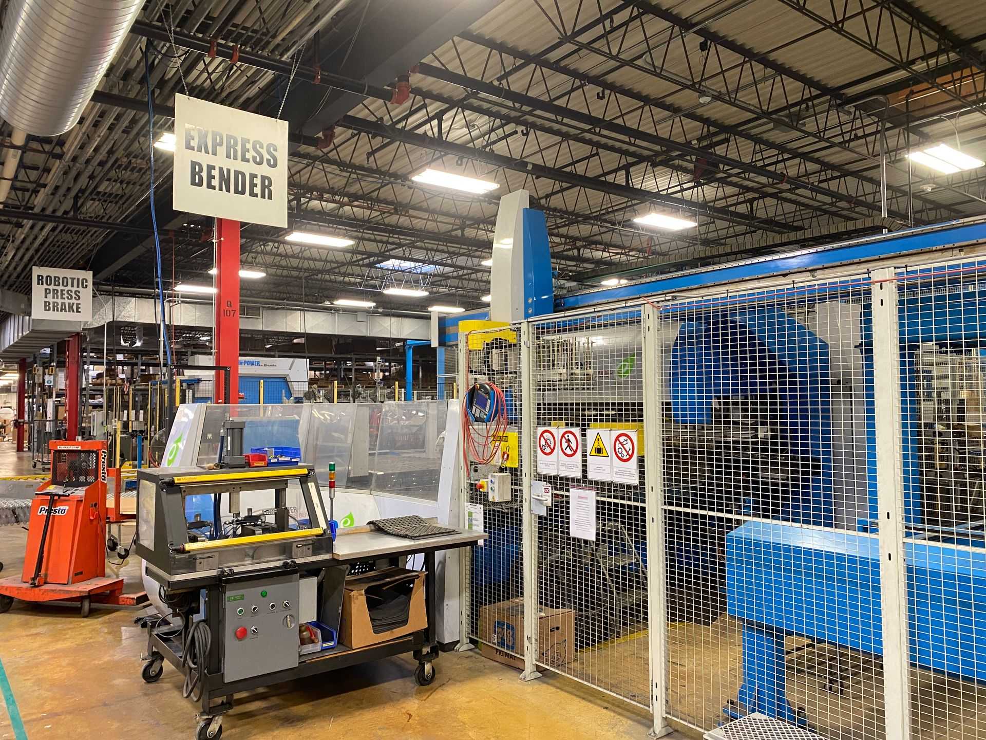 BULK LOT OF 2006 FINN POWER NIGHT TRAIN METAL FABRICATION LINE - MACHINE TOOLING