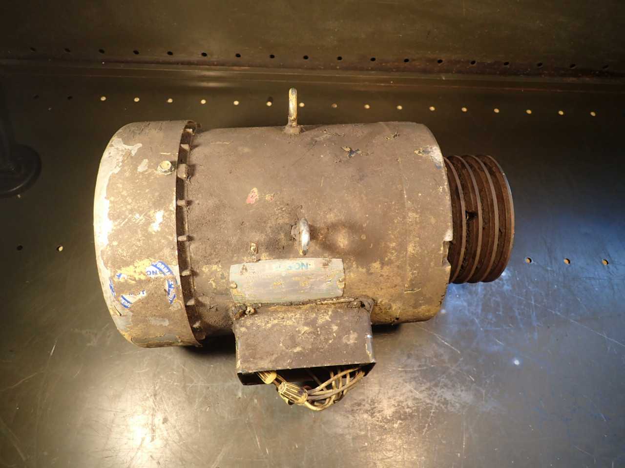 Leeson 5HP Electric Motor: 1740-RPM, C184T17FB1E, 208-230/460V F184T Tested Good - ELECTRIC MOTORS