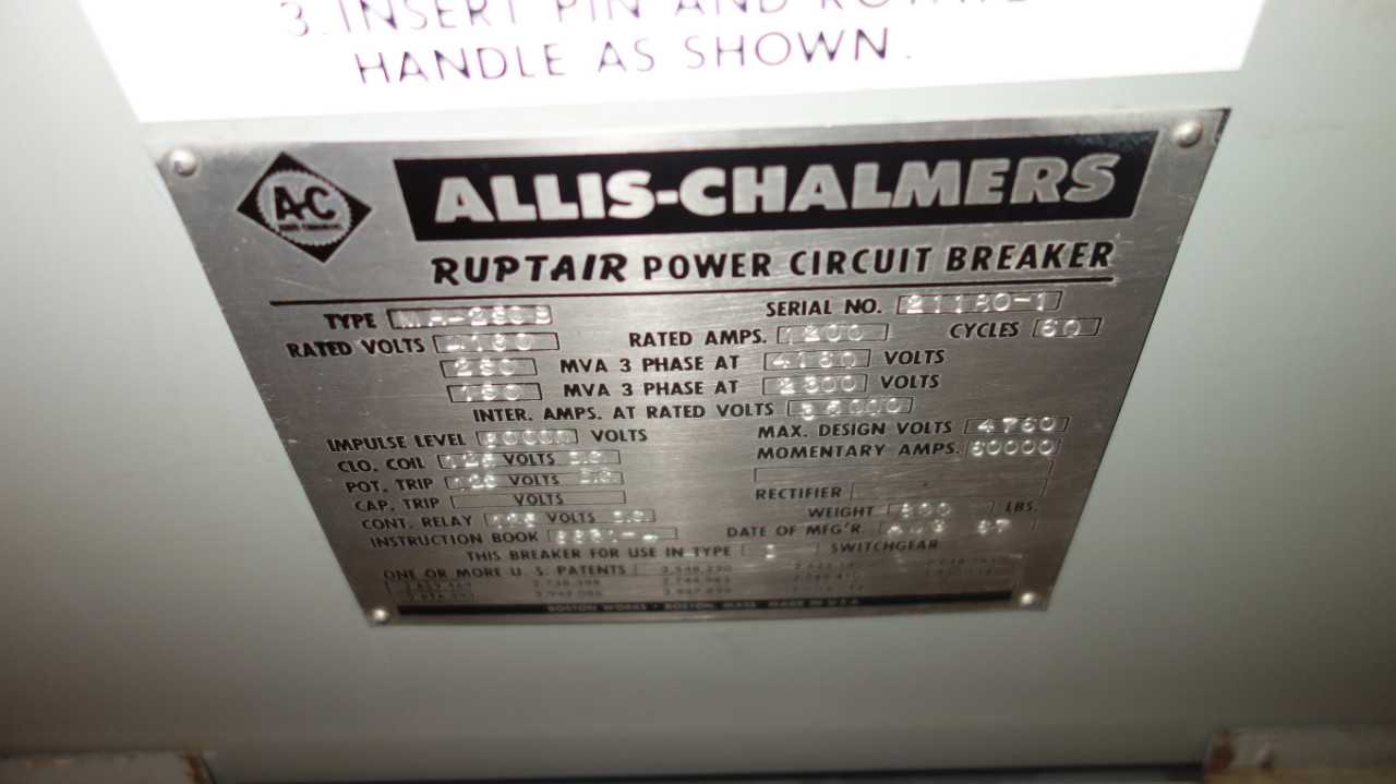 LOT OF 2 ALLIS CHALMERS RUPTAIR SWITCHGEAR BREAKERS - CIRCUIT BREAKERS