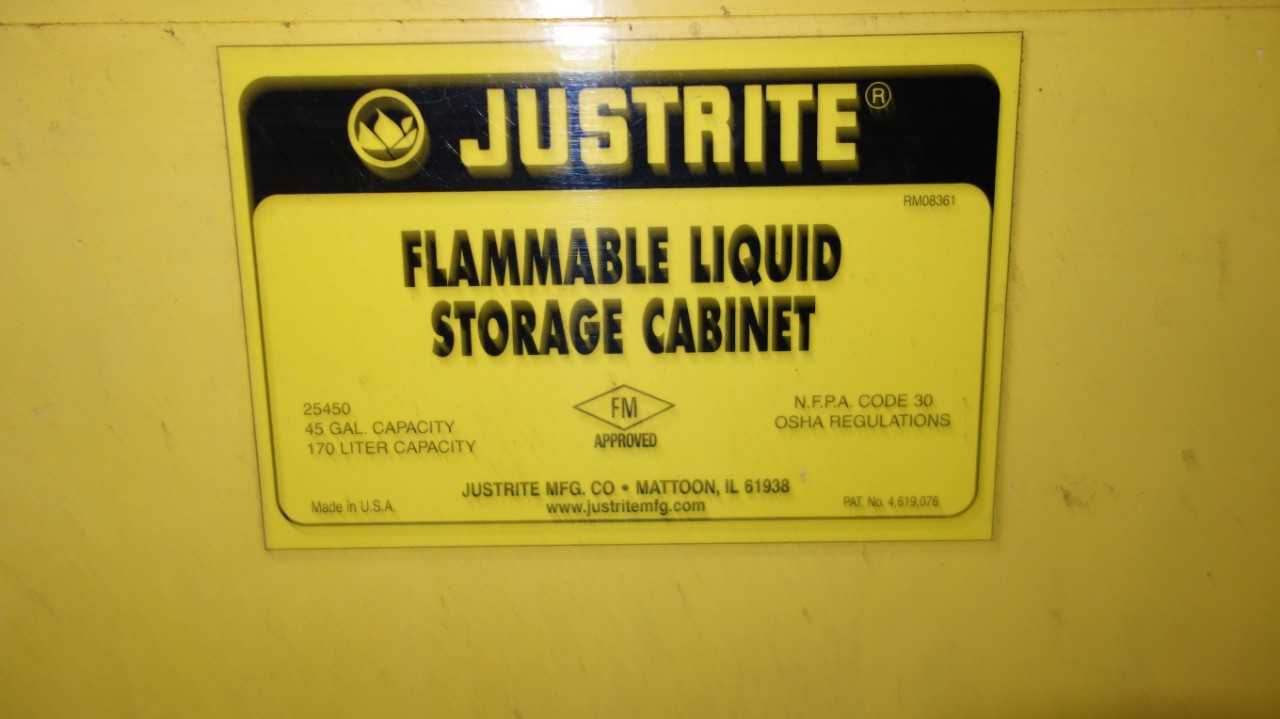 JUSTRITE 25450 45 GAL FLAMMABLE LIQUID STORAGE CABINET - TOOL STORAGE